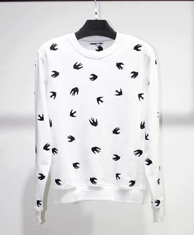Pull McQueen Noir et blanc